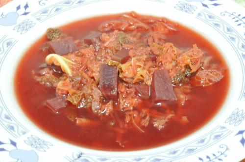 Polévka z červené řepy a kapusty  – Snadné recept z Miš - Maš kuchyně, hotový za 30 - 45 minut